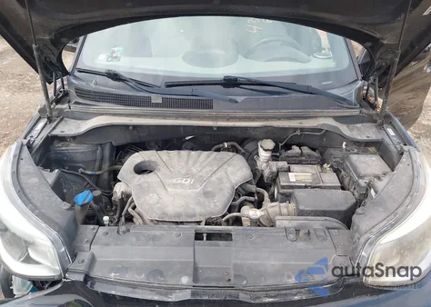 2014 Kia Soul z USA, uszkodzony, nr VIN KNDJN2A28E7041041